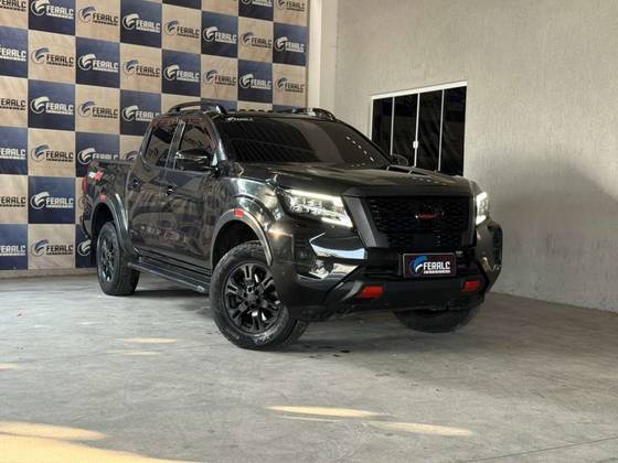 NISSAN FRONTIER 2.3 16V TURBO DIESEL PRO4X CD 4X4 AUTOMÁTICO